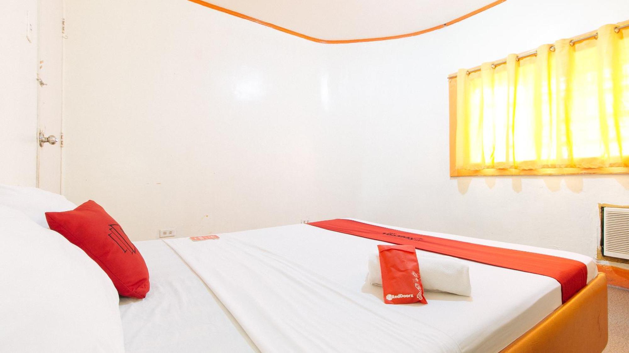 Reddoorz Near East Avenue Medical Center Hotel Quezon City Exterior foto